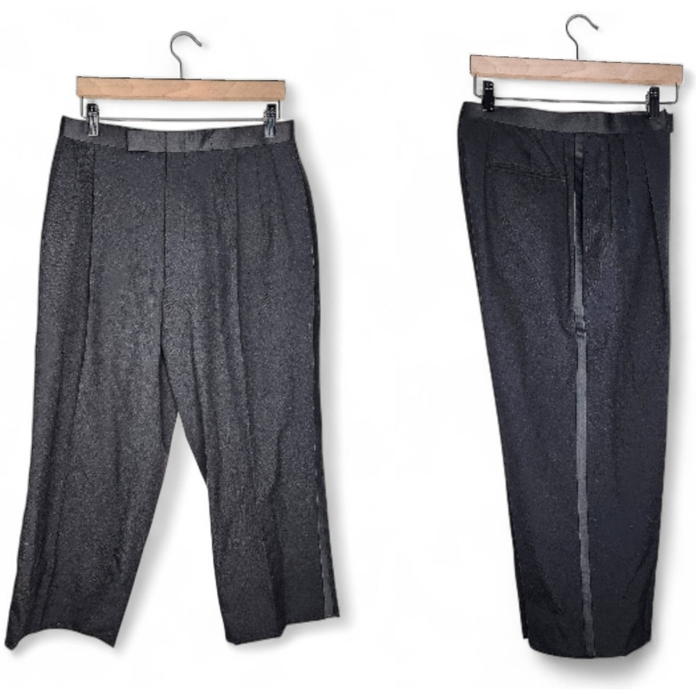 Warner Brothers Film Studio Pleated Tuxedo Pants in Black Size 32x24.5